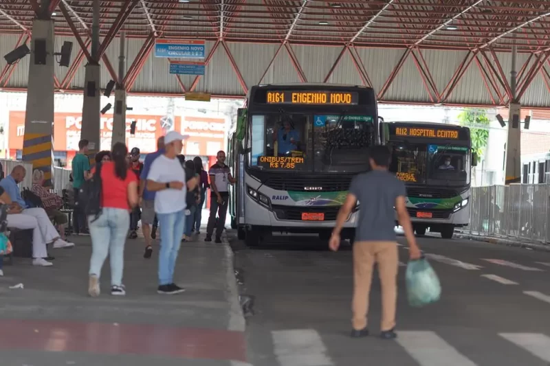 Conforme decreto do prefeito Furlan, Barueri terá ônibus gratuito no domingo (27) de eleição