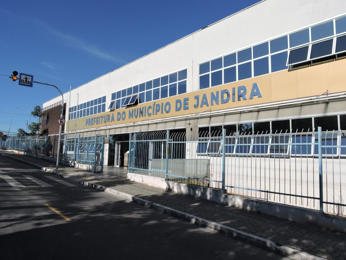 Processo seletivo da Prefeitura de Jandira tem vagas nas áreas da Saúde e Educação