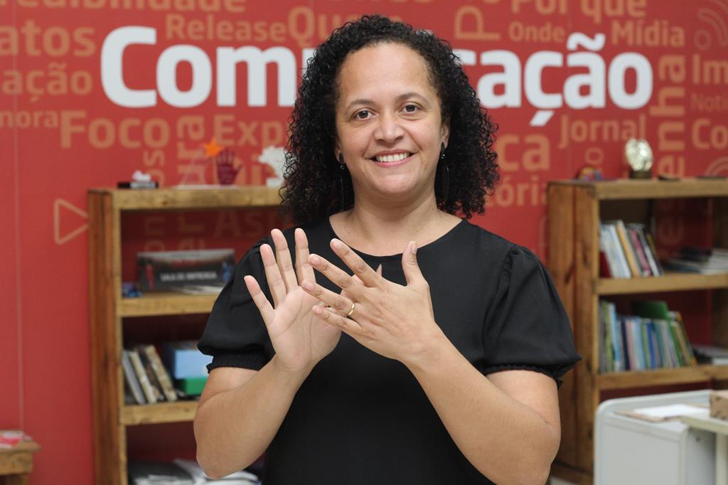 Barueri abre novas turmas da Oficina de Libras com aulas gratuitas e presenciais
