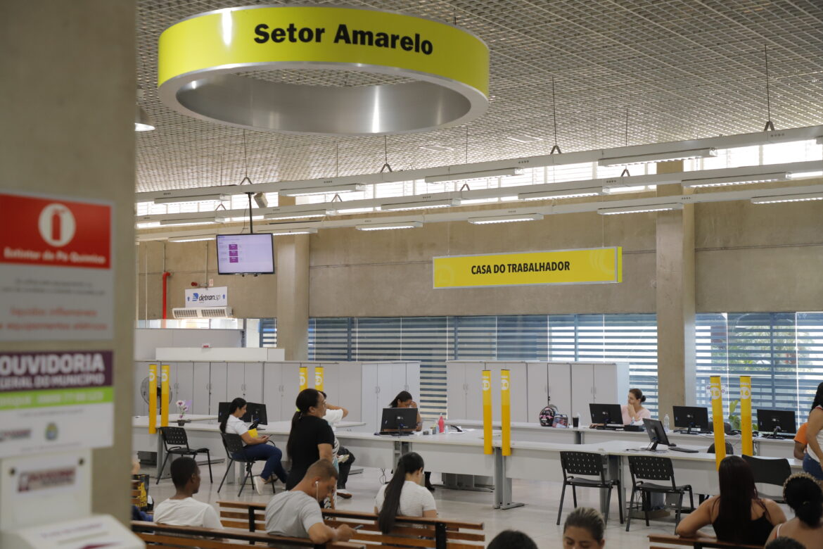 Com salário de até R$ 3,2 mil, Casa do Trabalhador oferece 31 vagas de emprego
