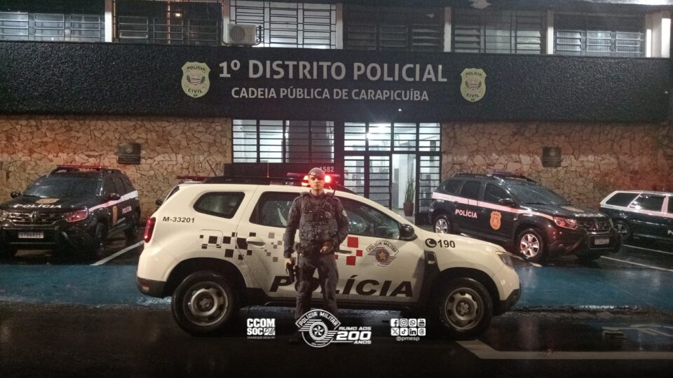 Homem embriagado colide com moto furtada em Carapicuíba e é preso pela PM