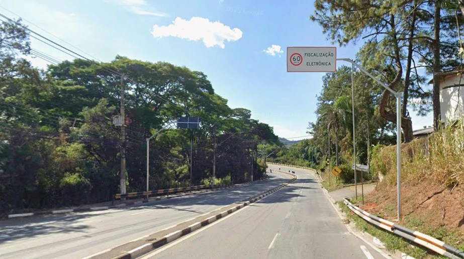 Novos radares na Estrada dos Romeiros em Santana de Parnaíba são ativados pelo DER-SP