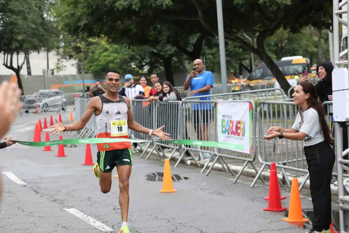 Recorde e emoção: brasileiro vence a 49ª Corrida São Silveira; confira o resultado
