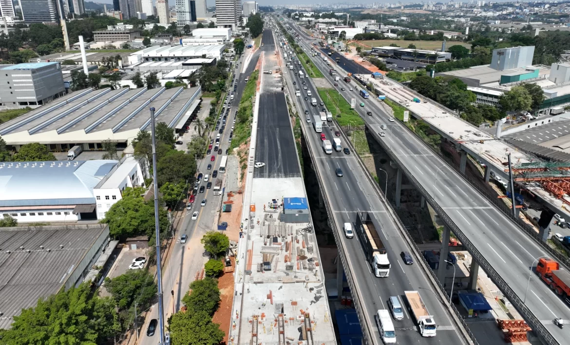 Nova ponte na Castello Branco em Barueri chega a 93% de conclusão e deve ser liberada em breve
