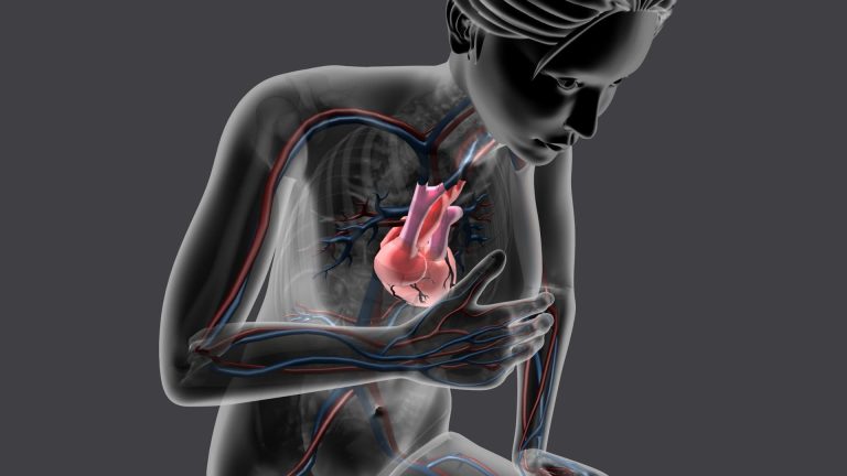 Estudo compara protocolos de identificação da COVID longa em adultos